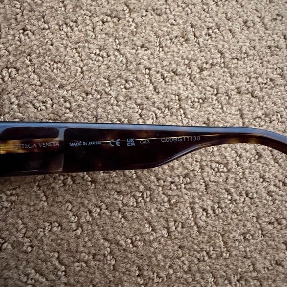 BOTTEGA VENETA Cat-eye sunglasses - Picture 4 of 6